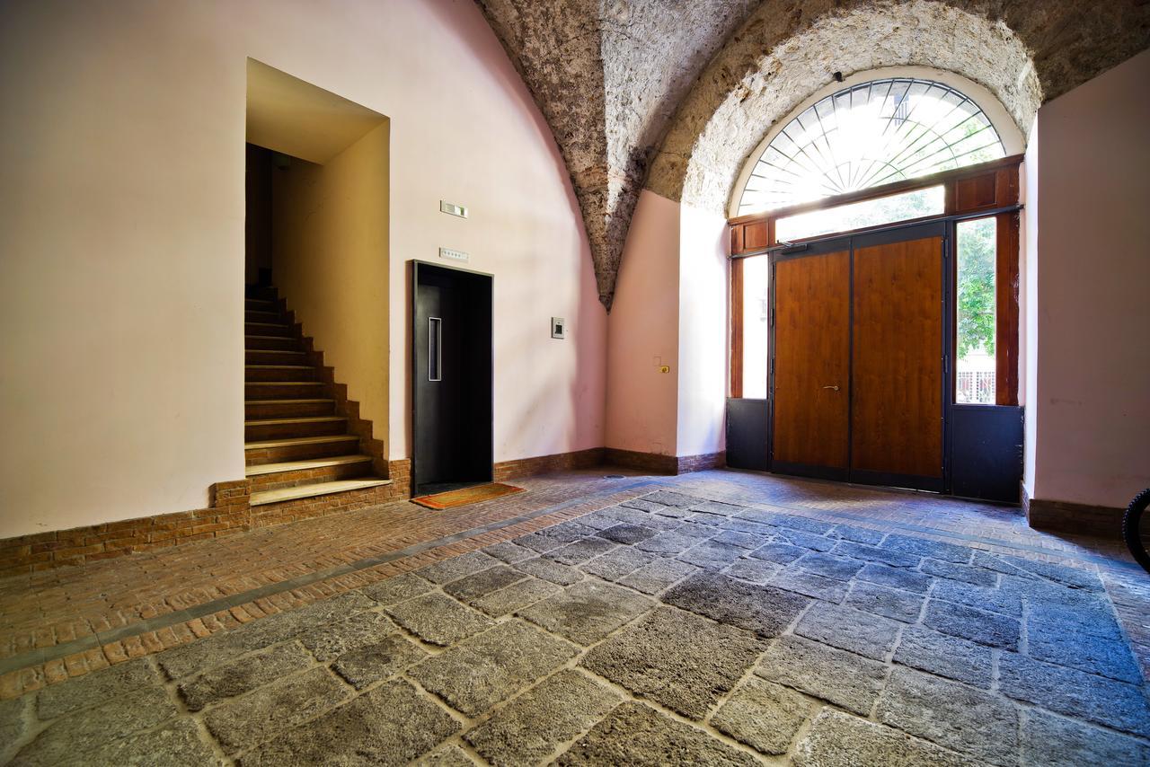 Bed And Travel Apartment Dogana Regia 15 Salerno Zewnętrze zdjęcie